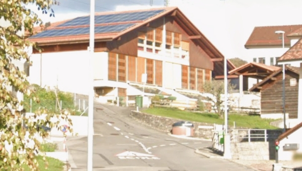 Refus du nouveau complexe scolaire à Jongny: pour l'opposant Markus Reinhart, la municipalité sortante doit démissionner - "Ils ne sont plus crédibles pour porter le nouveau projet"